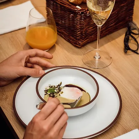 Отель Kistuecsoek Food &