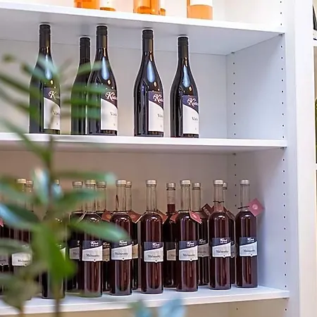 Kistuecsoek Food & Balatonszárszó
