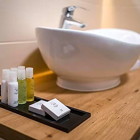 Kistücsök Food&room 4*