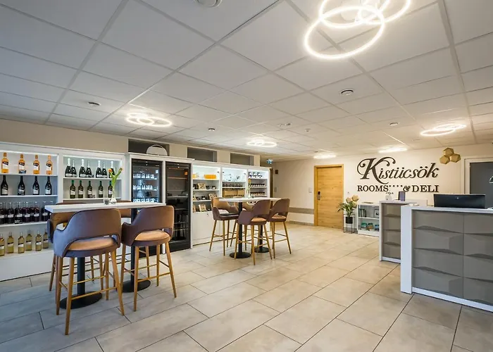 Hotel Kistuecsoek Food & 4*