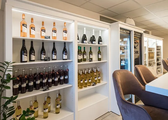 Hotel Kistuecsoek Food & 4*
